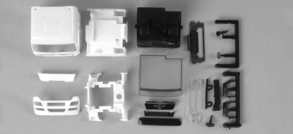 Man TGX XXL/+spojler-boční kryty /2 kusy "082563"  (1:87)