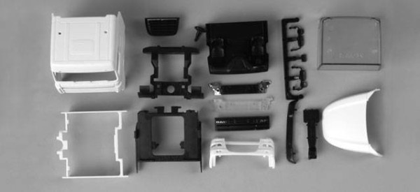 Daf XF 105 SC/+spojler+boční kryty/2 kusy  "082686"  (1:87)