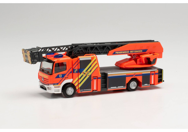 MB Atego ‘13 žebřík " Hasiči Metzingen" "096676"  (1:87)