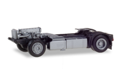 Podvozek pro dvounápravový tahač Iveco Stralis "085069"  (1:87) (2)