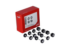 Chromované disky s pneumatikami "Pirelli" "054348"  (1:87)