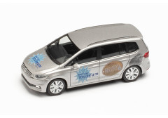 VW Touran "Polizeimuseum Hamburg" "096539"  (1:87)
