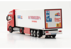 Iveco S-Way LNG s chlaďákem "H.P.Therkelsen" "316095"  (1:87)