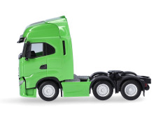 Iveco S-Way tahač "317122-002" (1:87)
