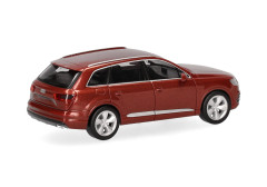 Audi Q7  "038447-005" (1:87)